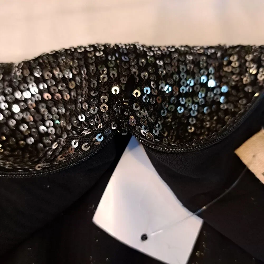 Audrey 3+1 NWT Blk Silver Sequin Mini Skirt Sz M Party Festival Festive Glam Fun